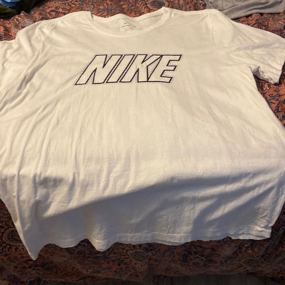 Nike Tee